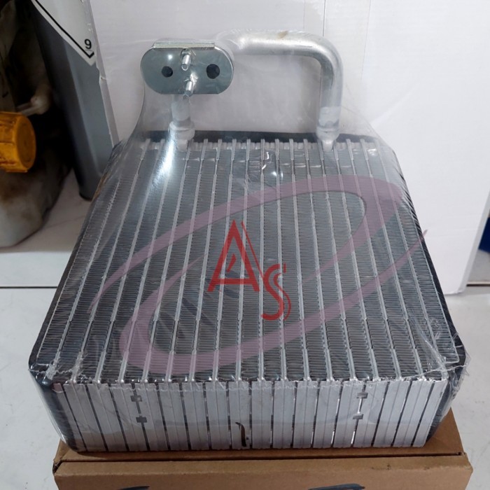 Jual Evaporator Evap AC Mobil Ford Ranger / Everest Depan | Shopee ...