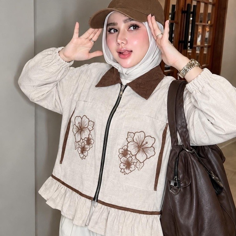 EXTU Heritage Blouse - Atasan Blouse Wanita Butikelsa