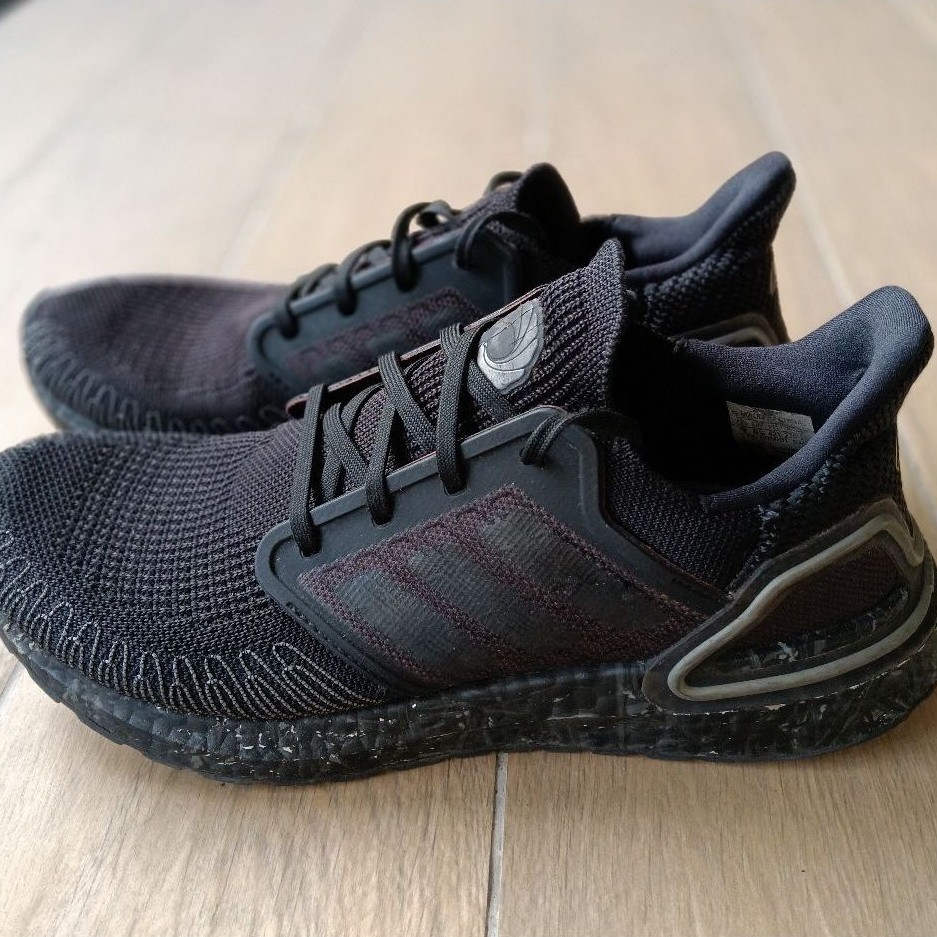 Jual Adidas Sepatu Ultra Boost Terlengkap & Harga Terbaru Oktober 2026 ...