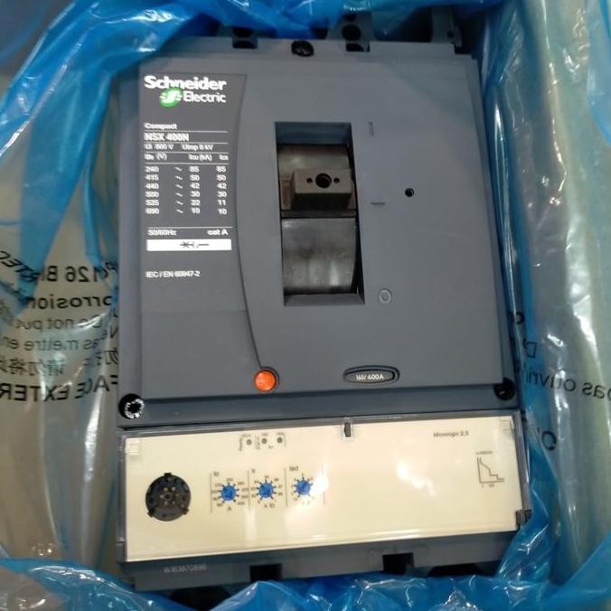 SCHNEIDER C40N32D400 NSX400N 50kA AC 3P3D 400A 2.3 NEW IN BOX