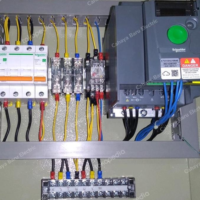 Jual panel inverter 1,5 kW motor agitator 1,1 kW 380 volt schneider ...
