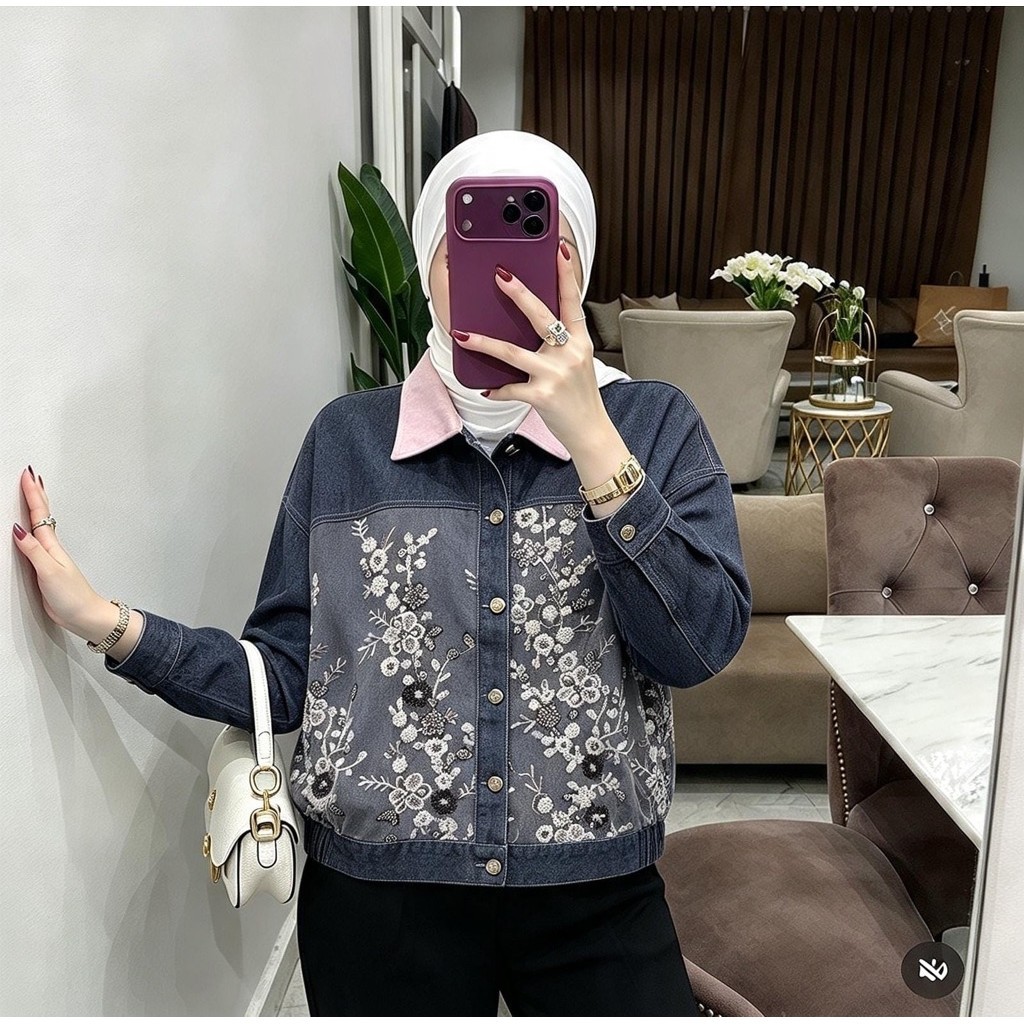 EXTU Heritage Blouse - Atasan Blouse Wanita Butikelsa foto 3