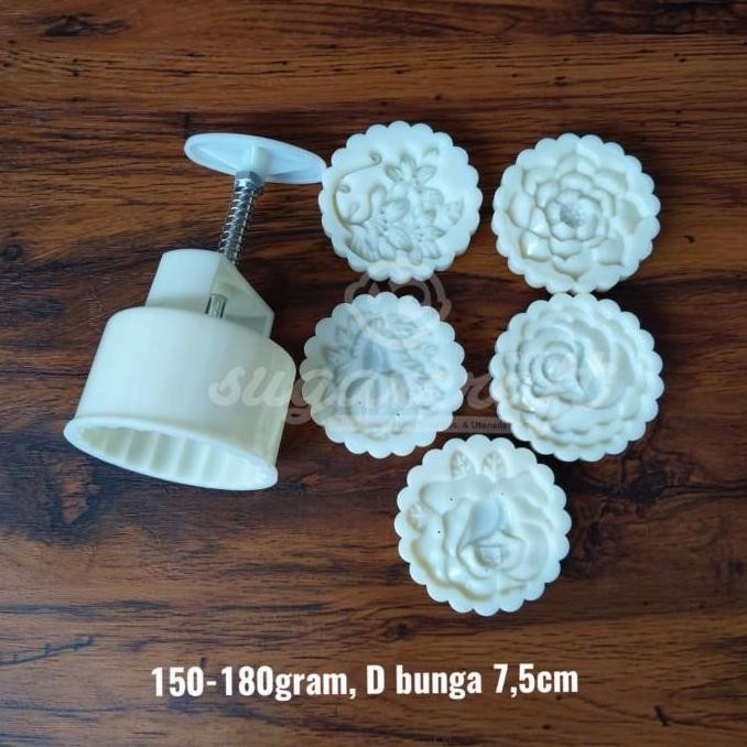 Jual Cetakan mooncake 150gr besar bunga set 5pcs | Shopee Indonesia