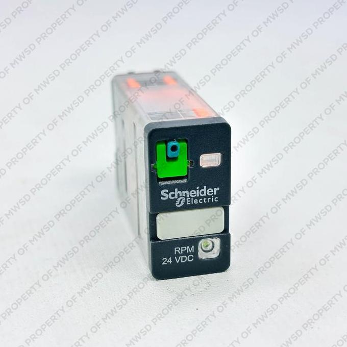 Jual Schneider Relay 15A 1Co 24Vdc Dengan Led Rpm12Bd Socket Plug In 2 ...