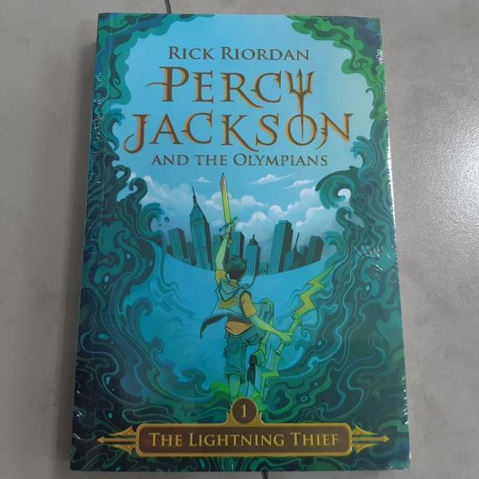 Jual Novel Percy Jackson and The Olympians 1: The Lightning Thief ...