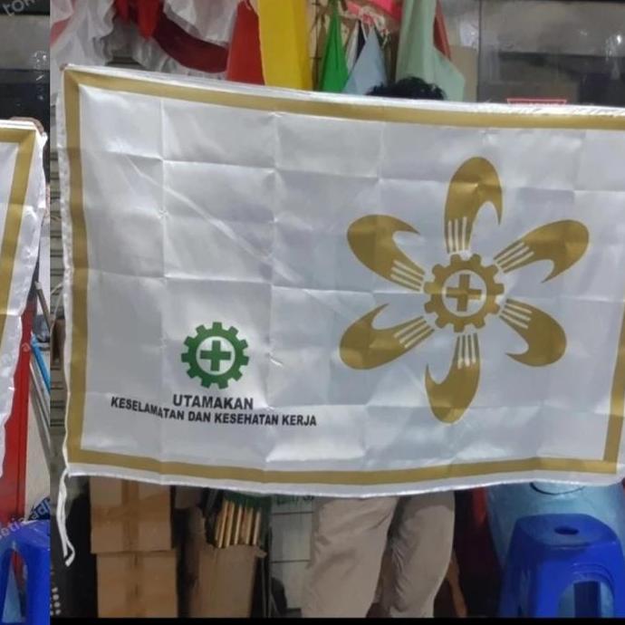Jual NEW BENDERA K3 SMK GOLD TINTA EMAS 90X135CM BEST | Shopee Indonesia