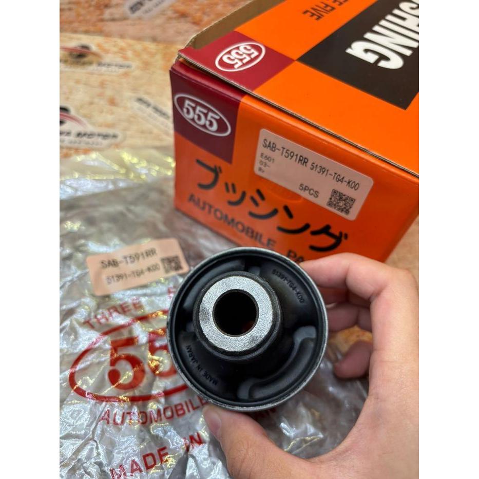 Jual Original Bushing Lower Arm Bosh Sayap Bawah Besar Mobilio Brio Brv ...