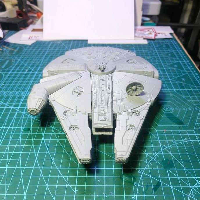 Jual 3D Print Hobby Style Millenium Falcon star wars (Kertas) | Shopee ...