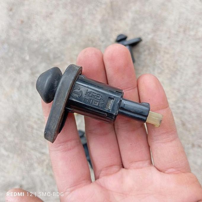 Jual SWITCH SENSOR PINTU TIMOR ORIGINAL COPOTAN LAIK PAKAI | Shopee ...