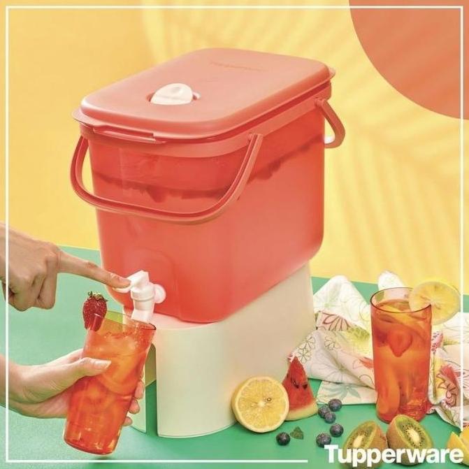 Jual Dispenser air Tupperware 10 liter & 4 pcs gelas @400ml | Shopee ...