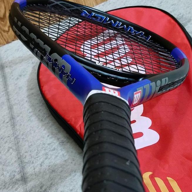 Jual Raket Tenis Wilson Hammer Blue Oversize Carbon Siap Pakai Ada Tas ...