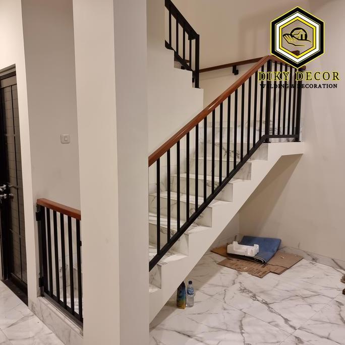 Jual Railing Tangga Minimalis Besi Hollow Hitam Tebal 1,4mm - Model ...
