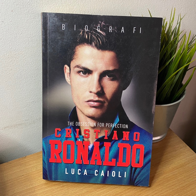 Jual Cristiano Ronaldo Biografi (The Obsession For Perfection) | Shopee ...