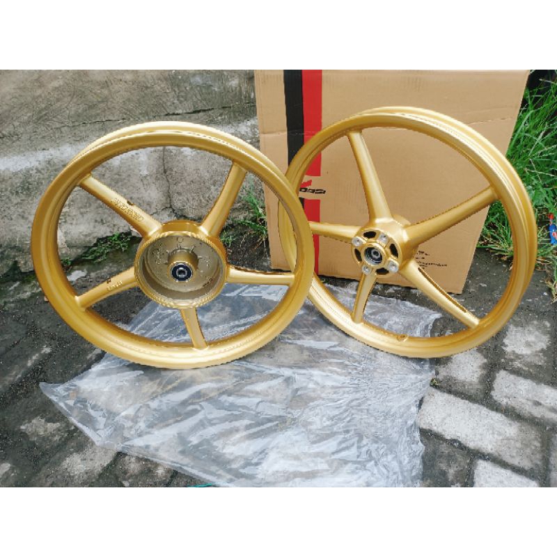 Jual Velg Vrossi Copy Rcb Pnp Yamaha Jupiter Mx Baut Ukuran Shopee Indonesia