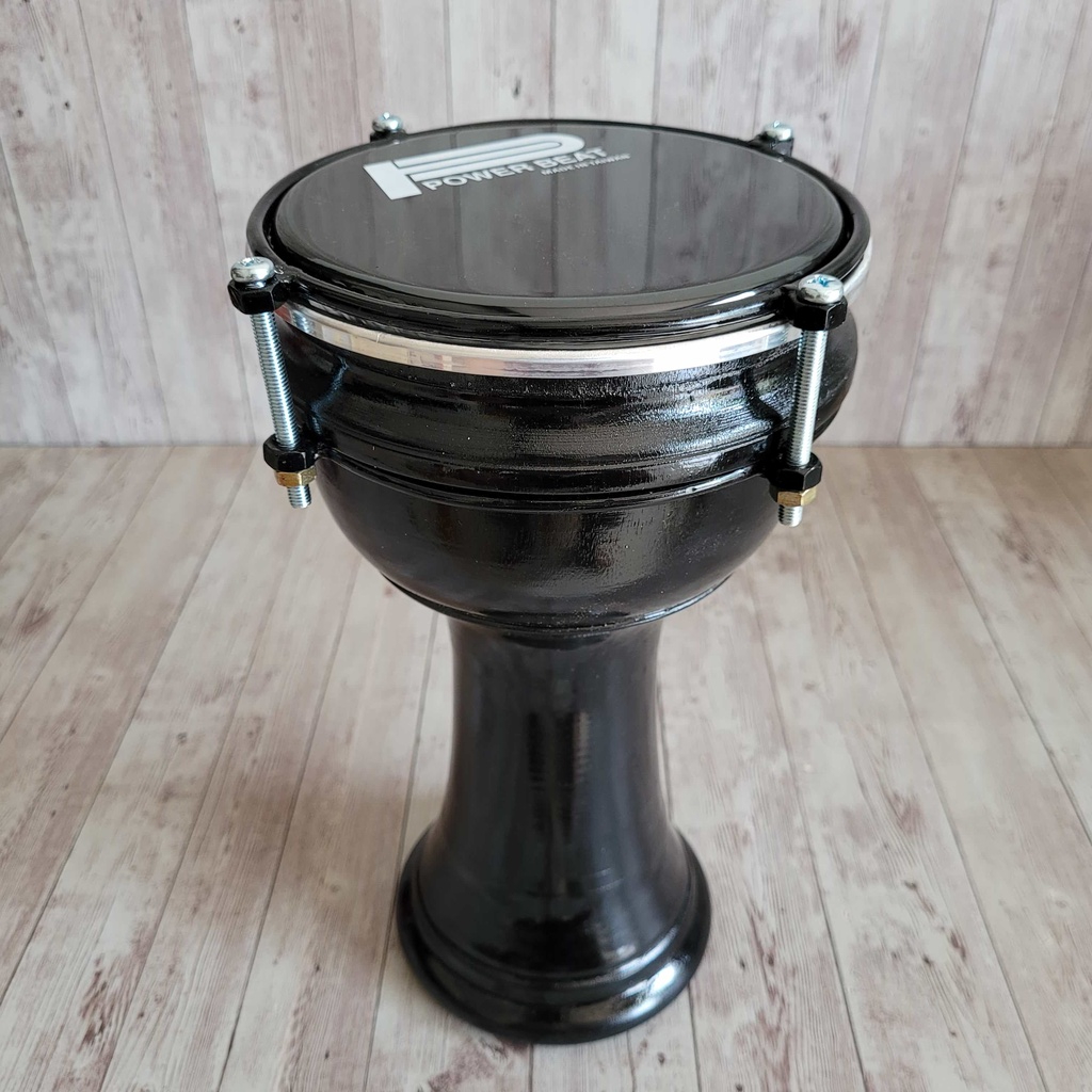 Afrikalik ayolning katta eshagi jinsiy aloqa bilan jazolanadi.