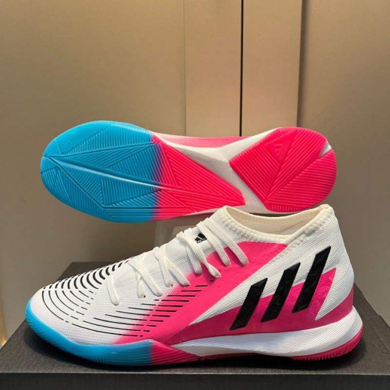 Foto sepatu futsal clearance adidas