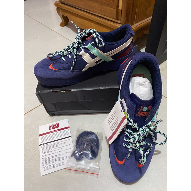 onitsuka tiger shopee