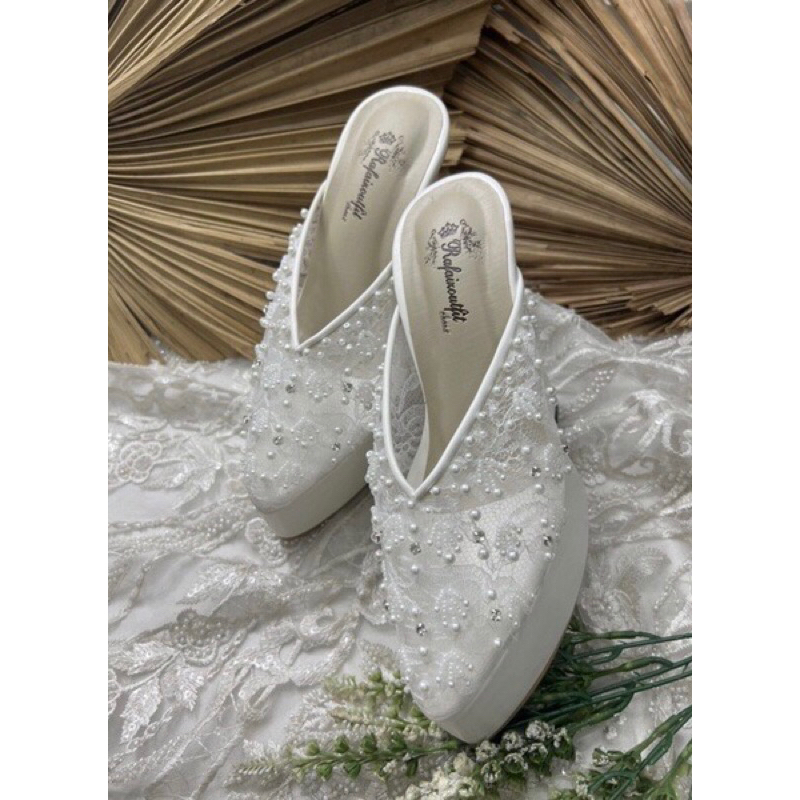 Preloved on sale wedding shoes