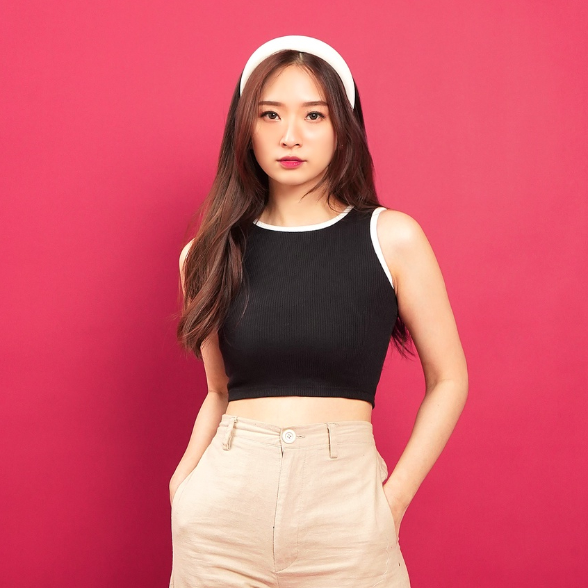 Jual OROY Tank Top Korea Rajut Basic Tanktop Kombinasi Warna Wanita ...