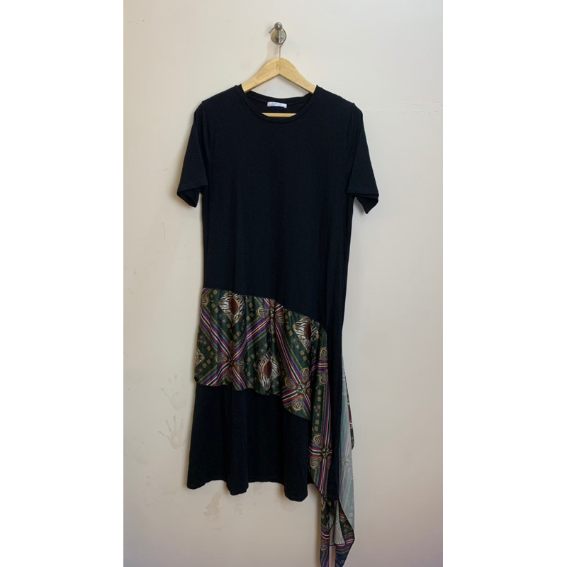 Jual ETNIC BLACK DRESS BY ZARA (PRELOVED) | Shopee Indonesia