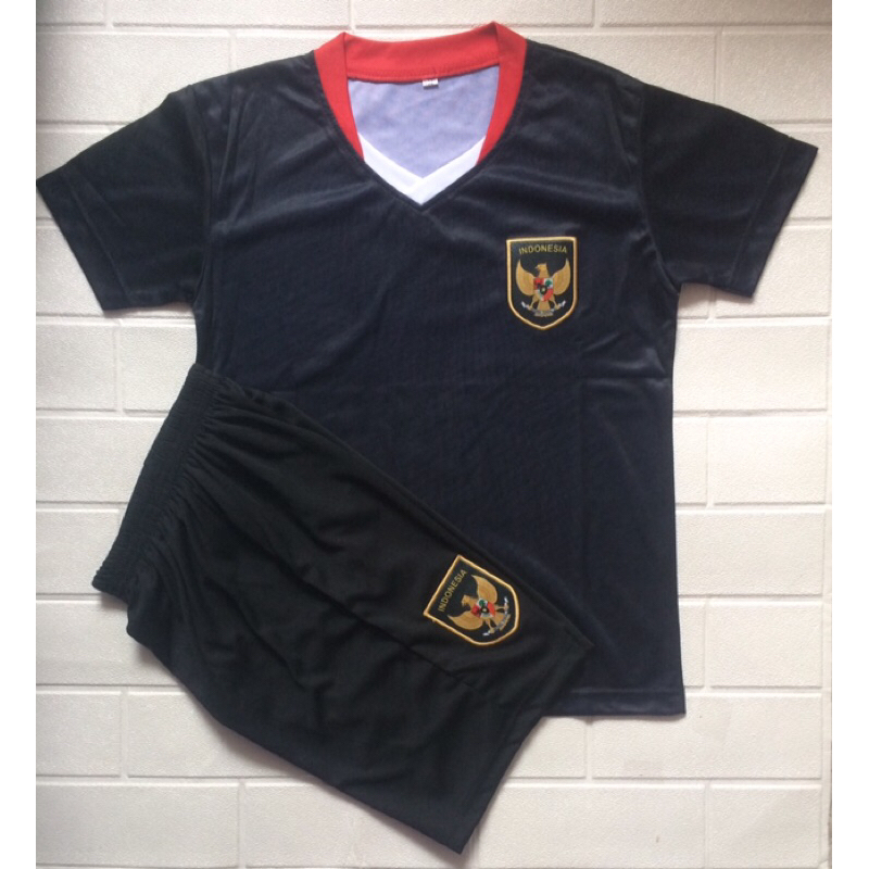 Jual Jersey timnas INDONESIA hitam untuk anak 7-12 tahun bisa sablon ...