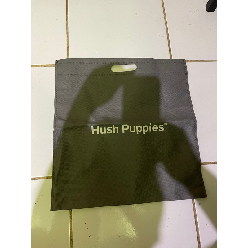 Dust bag hush puppies sale