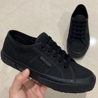 sepatu superga original