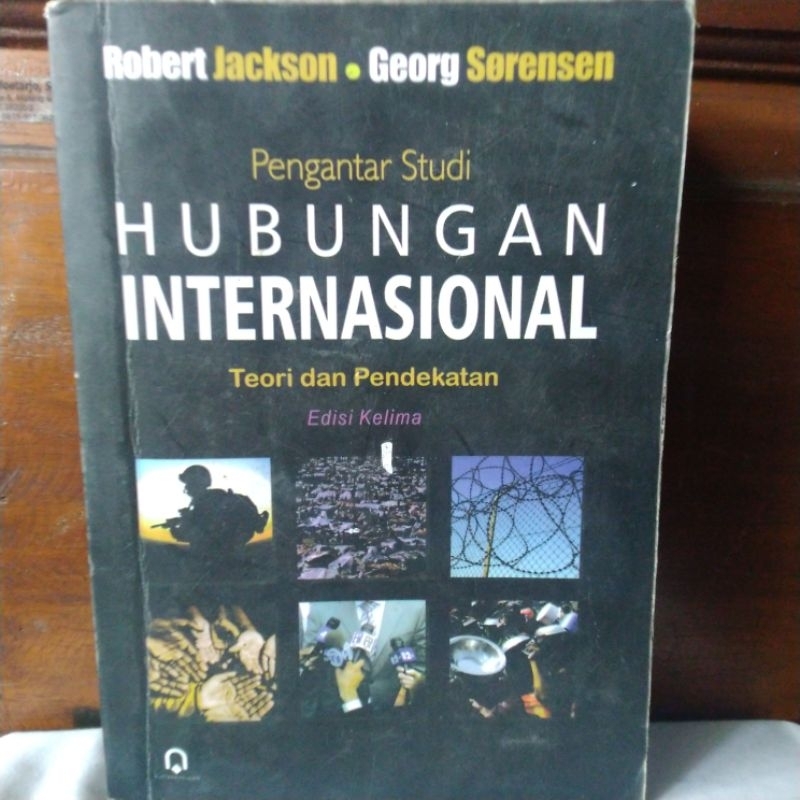 Jual HUBUNGAN INTERNASIONAL oleh ROBERT JACKSON & GEORG SORENSEN ...