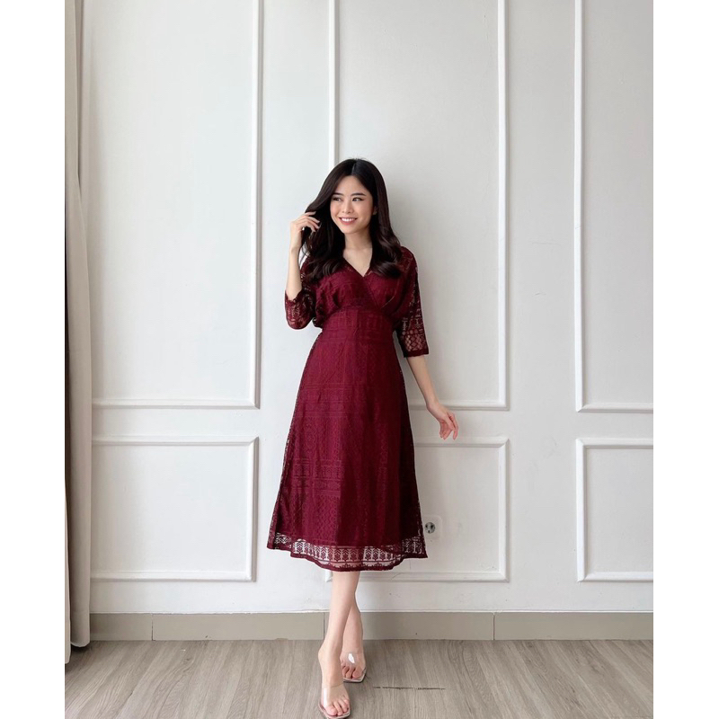 Simple sales brokat dress