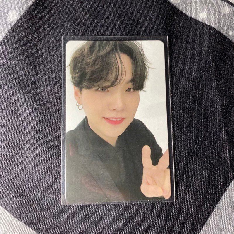 Bts memories 2020 with yoongi/suga deals photocard