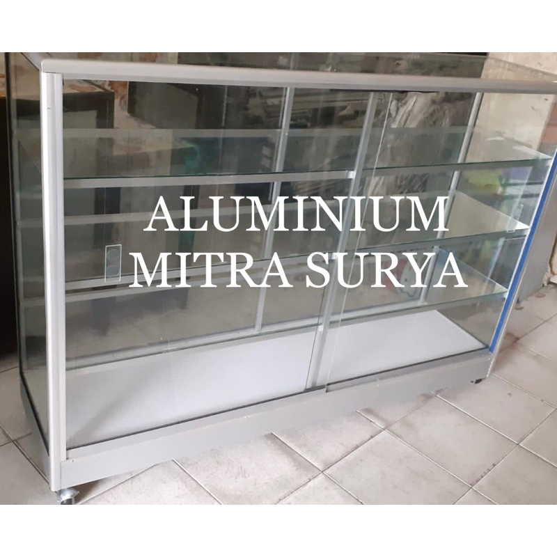 Jual Etalase 1,5m 2m Etalase Roda Kaca Aluminium Dagang Jual Konter ...
