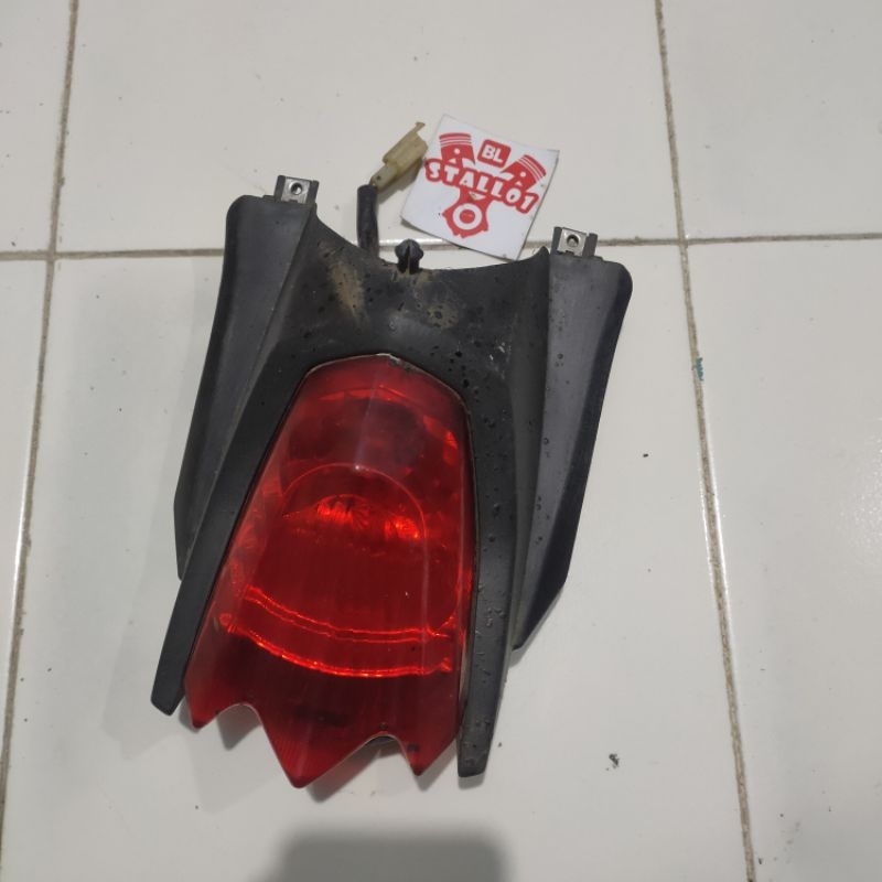 Jual Lampu belakang Suzuki GSX 150 R atau S dan braket cover lampu rem ...