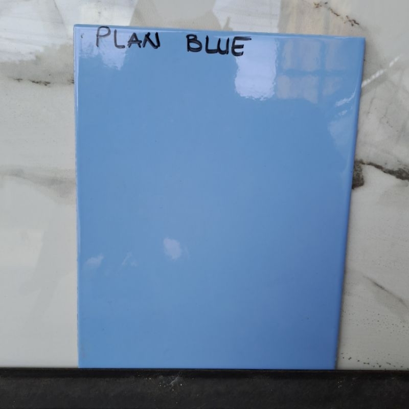 Jual keramik dinding biru polos 20x25 PLAN BIRU | Shopee Indonesia