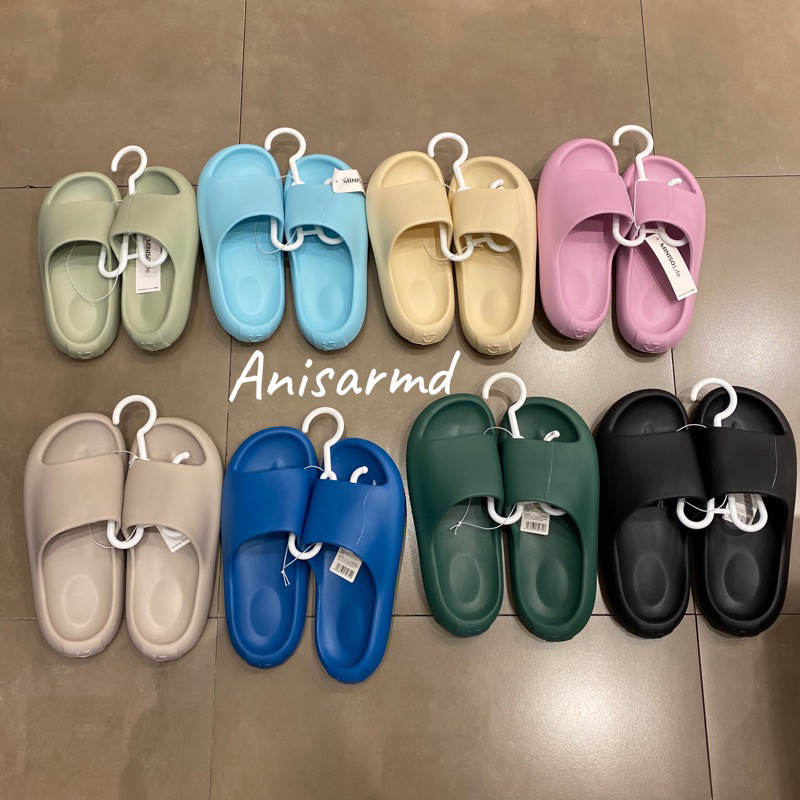 Jual candy color bath slippers miniso / sandal selop miniso Shopee