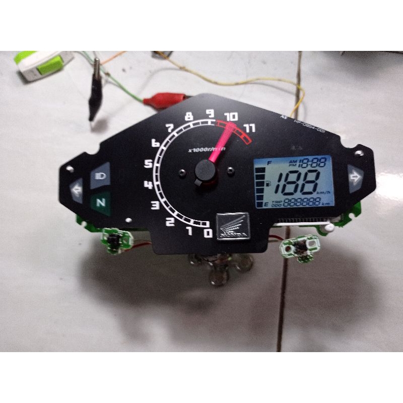 Jual mesin speedometer honda Megapro monoshock SECOND original | Shopee ...
