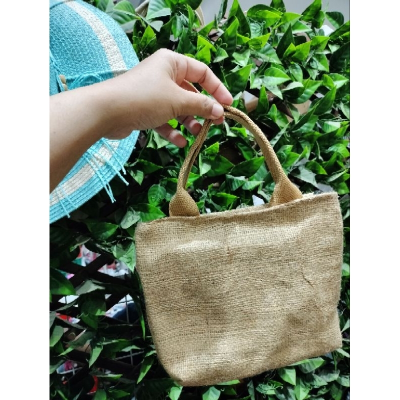 totebag bahan karung goni size 25 20 cm lapis furing tali webbing resleting tas jinjjng unik bahan alami burlap souvenir unique kekinian murah dan