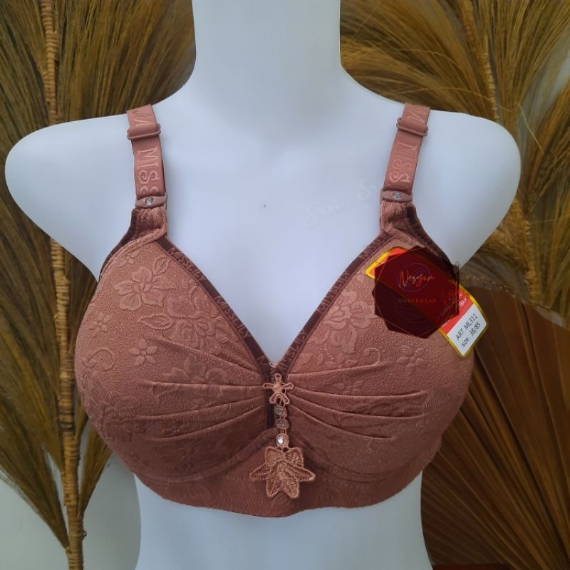 Seksi zani tojik suratho