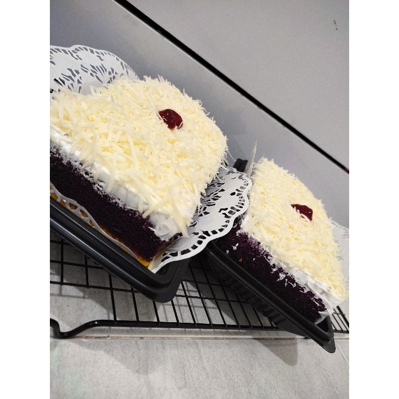 Jual BOLU LAPIS TALAS BOGOR HOME MADE (PO) Shopee Indonesia