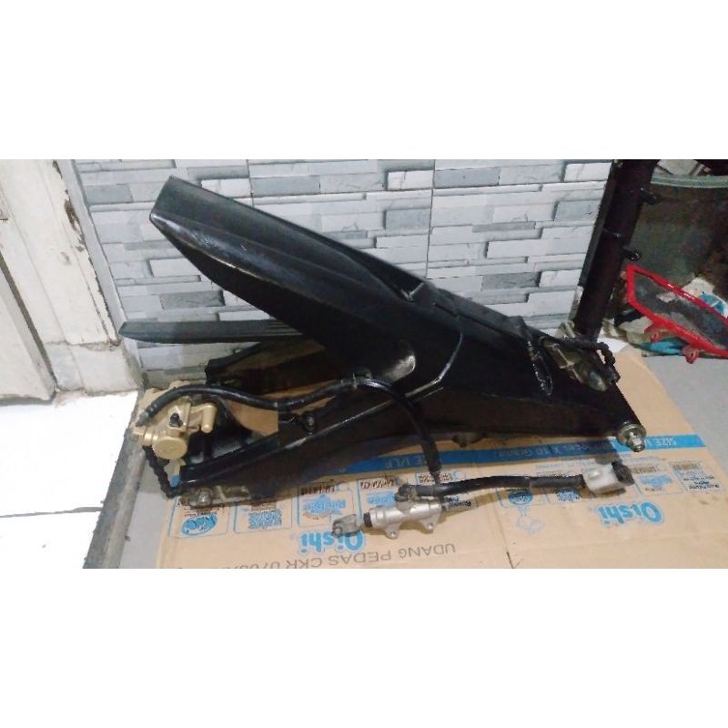 Jual swing arm R15 V2 XABRE | Shopee Indonesia