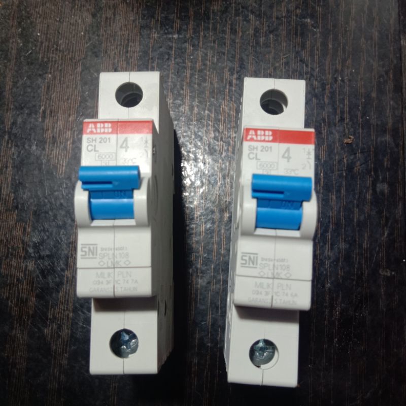 Jual Mcb Abb Original Pln Ampere Cl Pin Biru Phase Shopee Indonesia