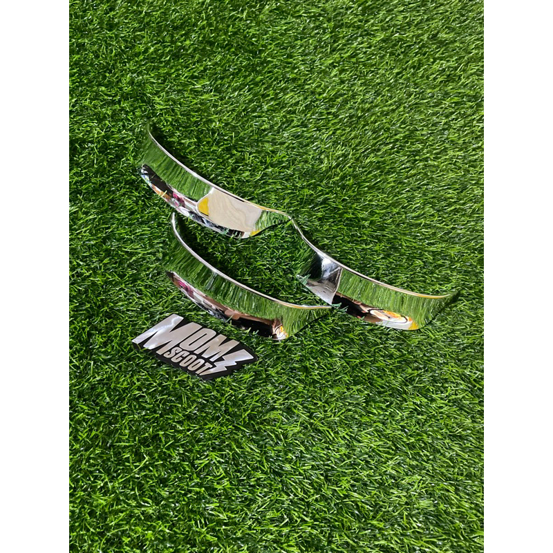 Jual Minishield topi vespa sprint chrome | Shopee Indonesia