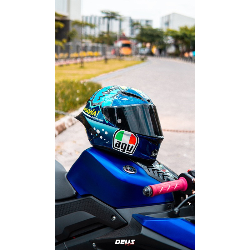 agv pista gp r 70th anniversary for sale Limited Edition Agv Pista Gp R Carbon Anniversario Helmet Agv Helmet Agv  Pista Gp R 70 Full Face Helmet Agv 70th Anniversary