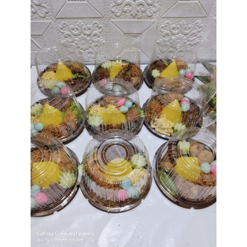 Jual Nasi Tumpeng Mini D15cm Porsi 1 Orang/ Tumpeng Nasi Kuning