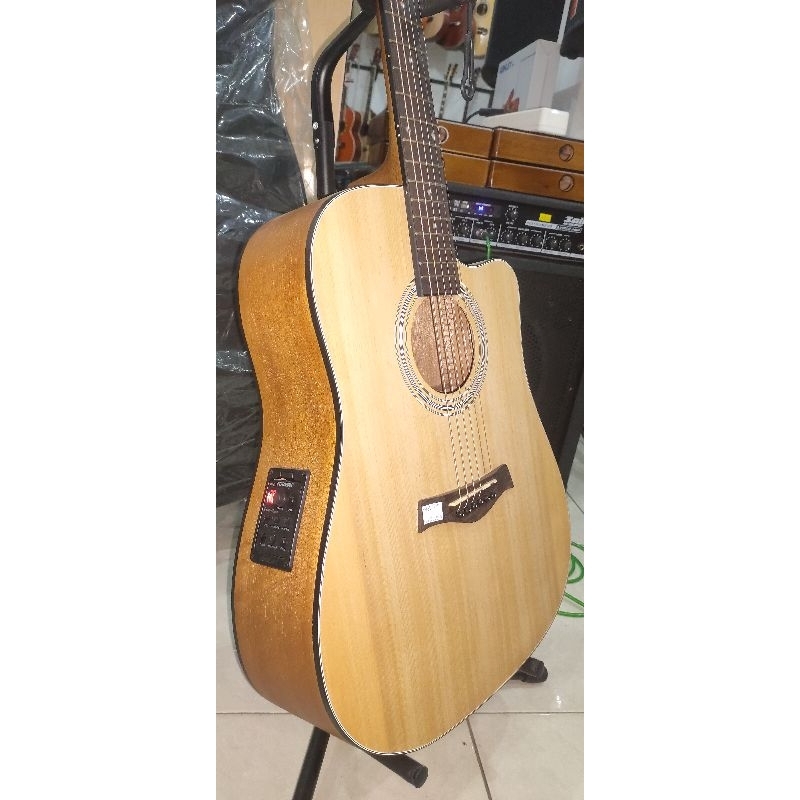 Jual Gitar Original COWBOY GWC240 Equalizer Fishman | Shopee Indonesia