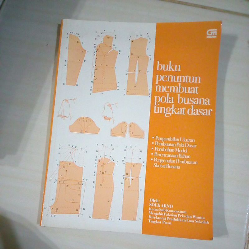 Jual Buku Penuntun Membuat Pola Busana Tingkat Dasar | Shopee Indonesia