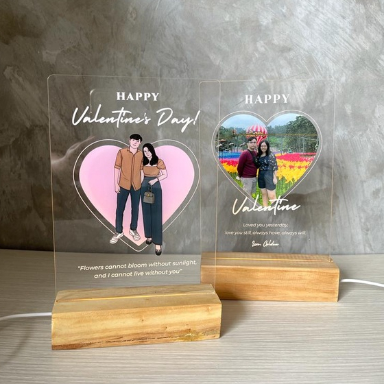 Jual Custom Foto Spotify Akrilik LED Kado Valentine, Anniversary, Birthday,  Wedding Hadiah untuk Pacar | Shopee Indonesia