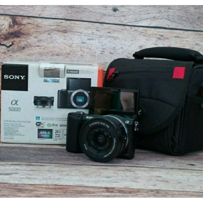 Jual Sony A5000 Mirrorless dengan Layar Lipat yang Sudah Wifi Mulus