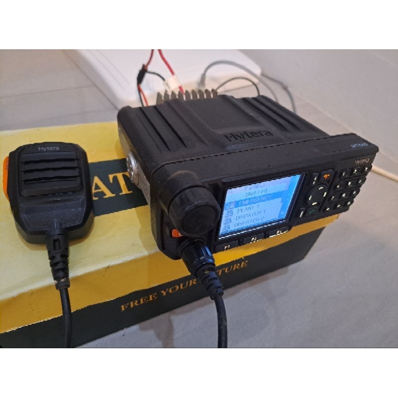 Jual RADIO RIG HYTERA MT680 PLUS UHF 380 - 430 MHZ RADIO DAN MIC ...
