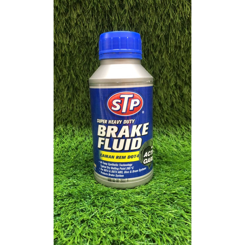 Jual Stp Brake Fluid Dot 4 Cairan Minyak Rem Mobil Motor 300ml Shopee Indonesia 8784