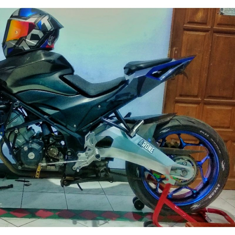 Jual SWING ARM BANANA CB150R / CBR150R. swing arm banana custom pnp